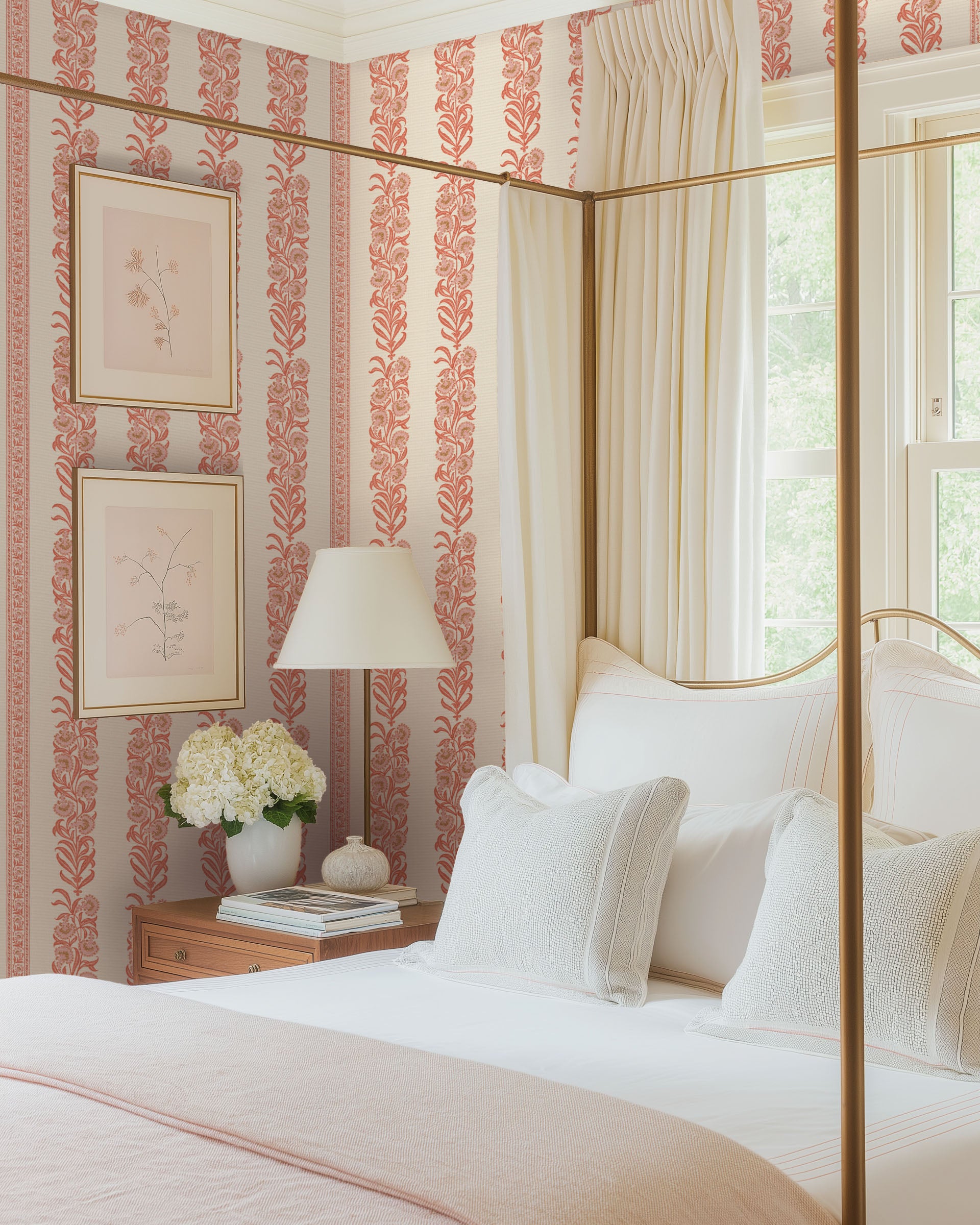 Color: Coral